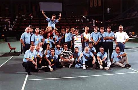 044-Hopman Cup Crew (about 1989).jpg