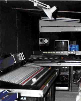 055-Leeuwin – Diana Ross Concert 1992 TV Band Mix facilitie.jpg