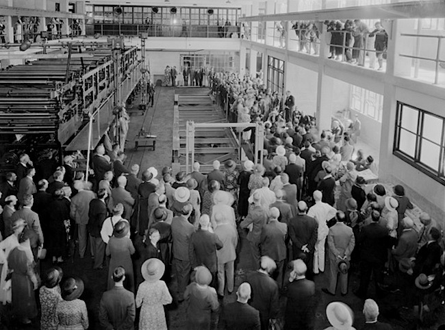 46-Official opening of Newspaper House new press on 5 January 1933.jpg